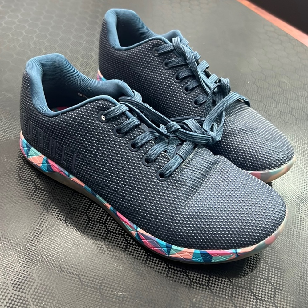 Men’s size 8 brand new Nobull trainer shoe